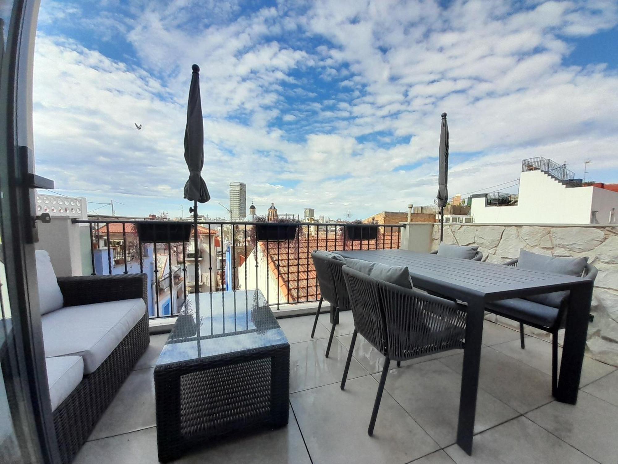 Appartement Atico Roseta Luxury à Alicante Extérieur photo