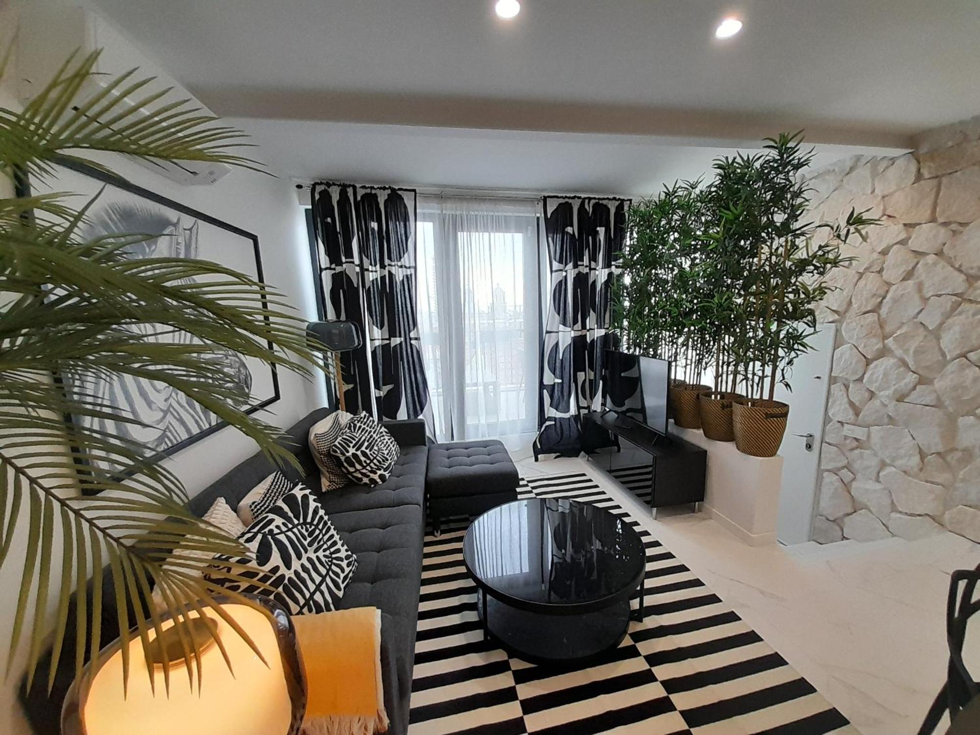 Appartement Atico Roseta Luxury à Alicante Extérieur photo